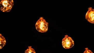 Warm ambient lighting with abstract light bulbs in Nashville, Tennessee.